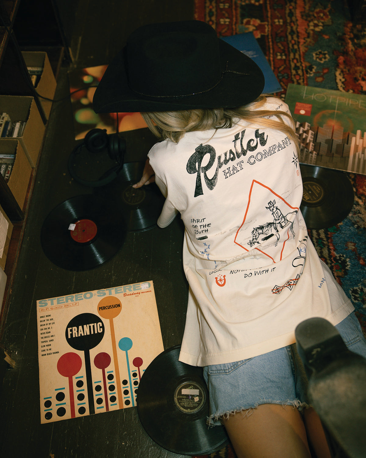 Western Doodle Tee- Vintage White